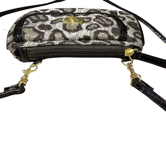 BETSEY JOHNSON Ballet Crossbody - Picture 5 of 8